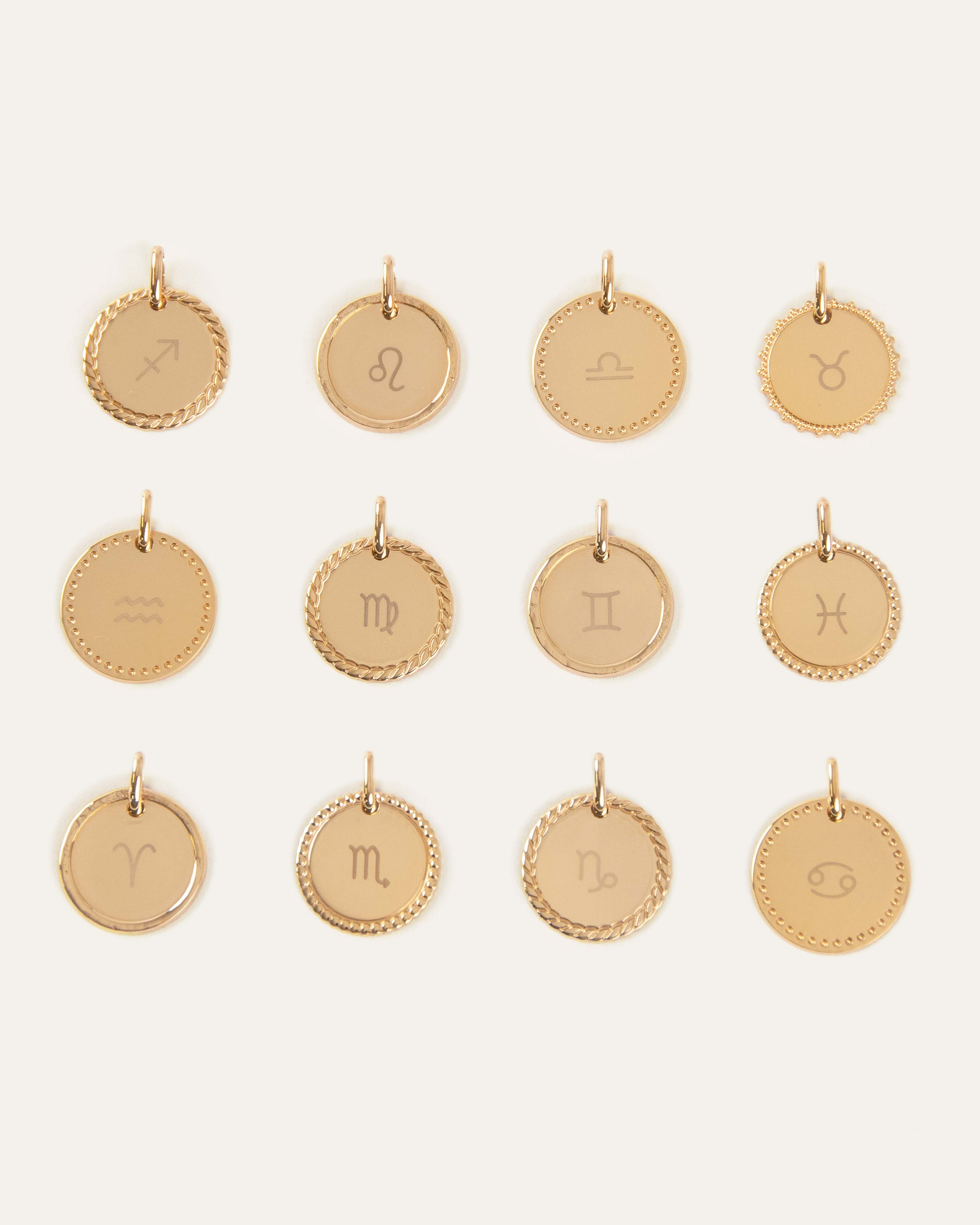 Alba Crown Medallion