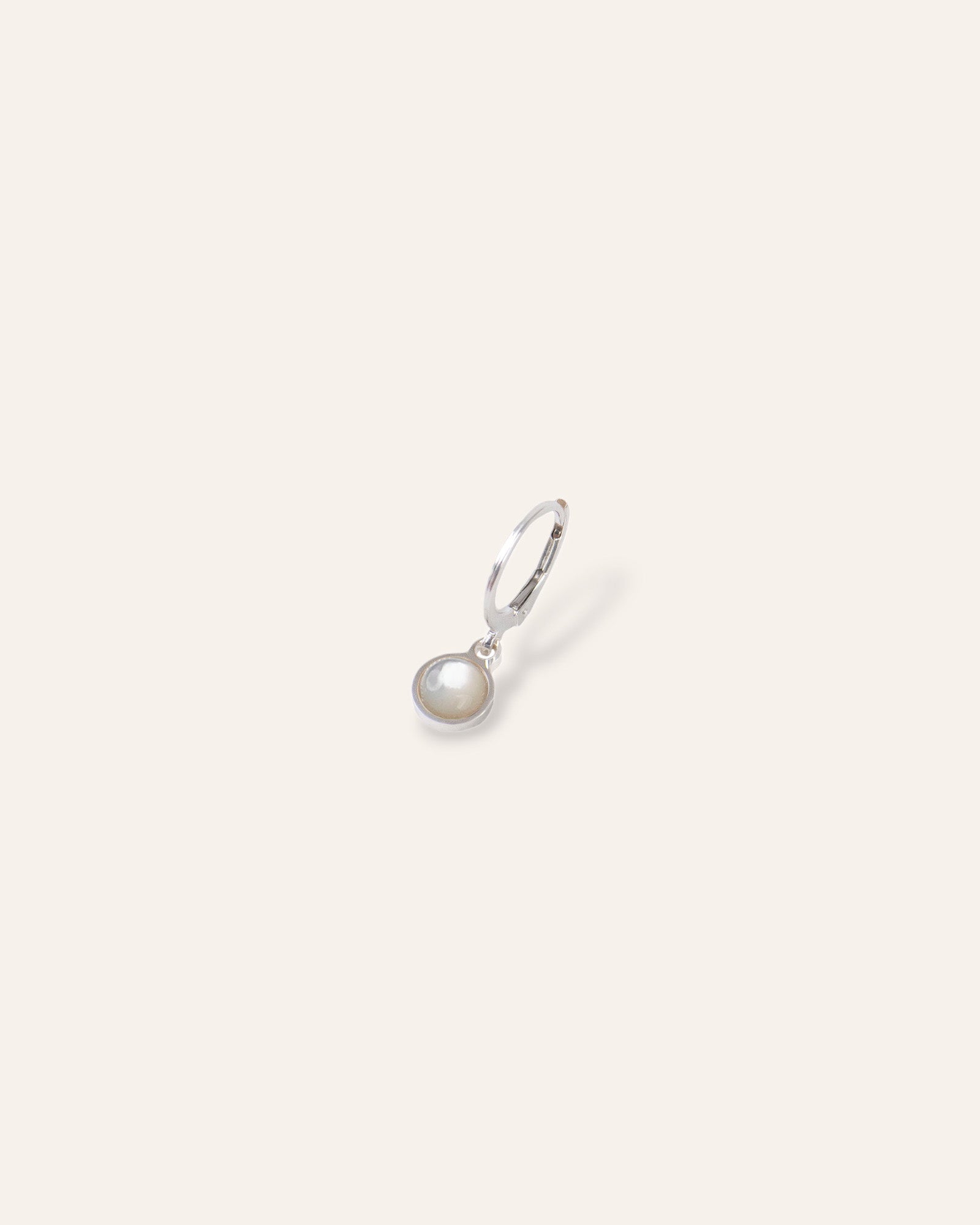 Harmonie Huggie Earring • Single