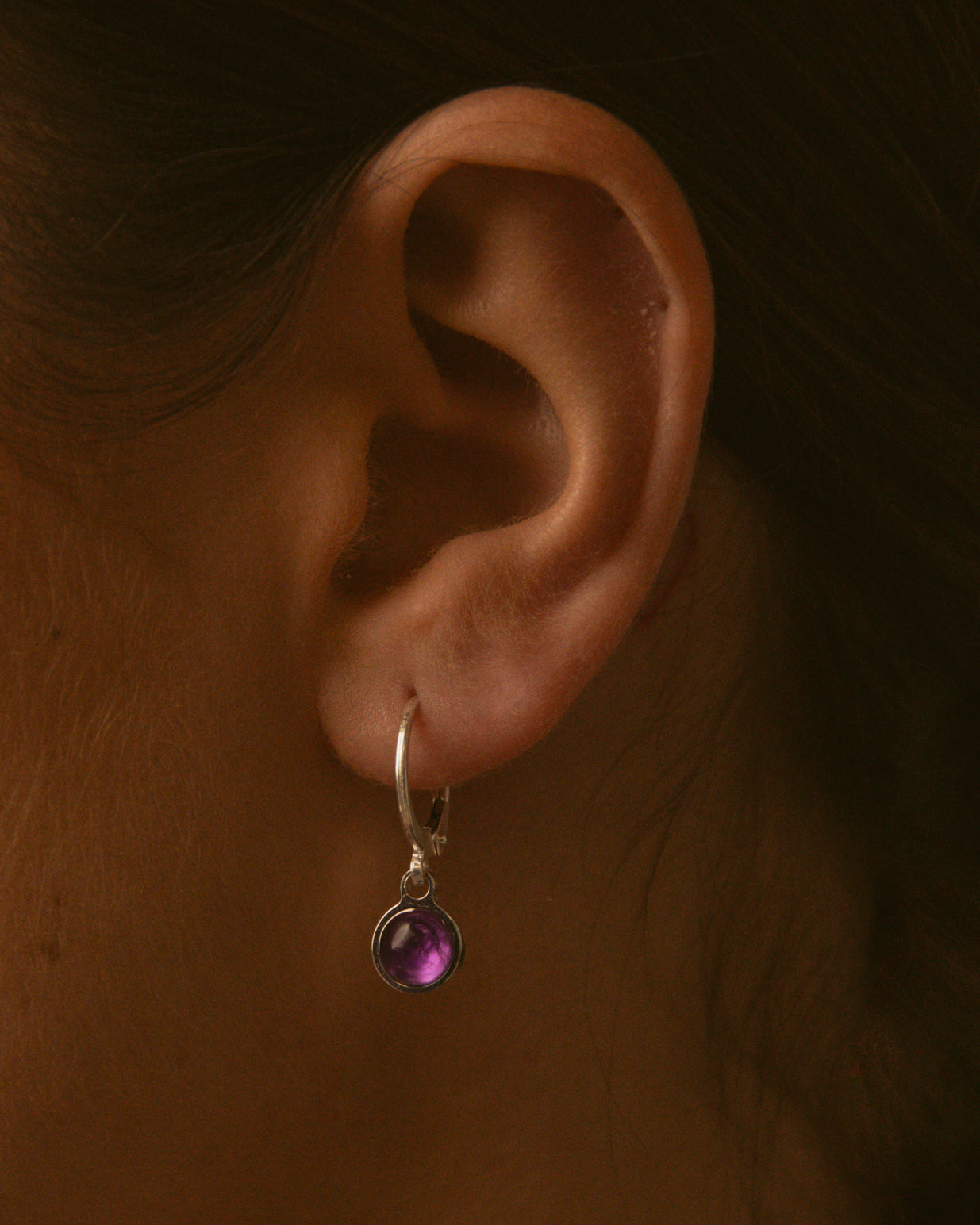 Harmonie Huggie Earring • Single