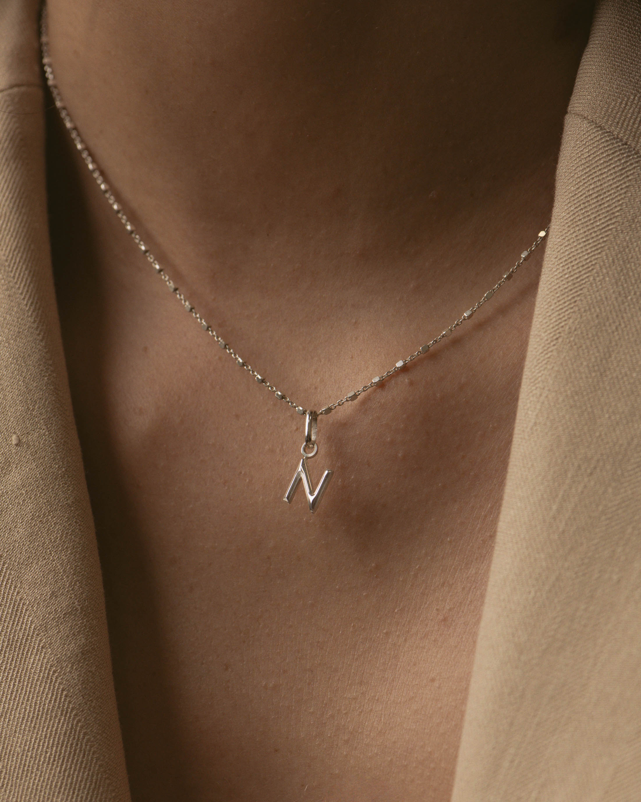 Pendentif Lettre N