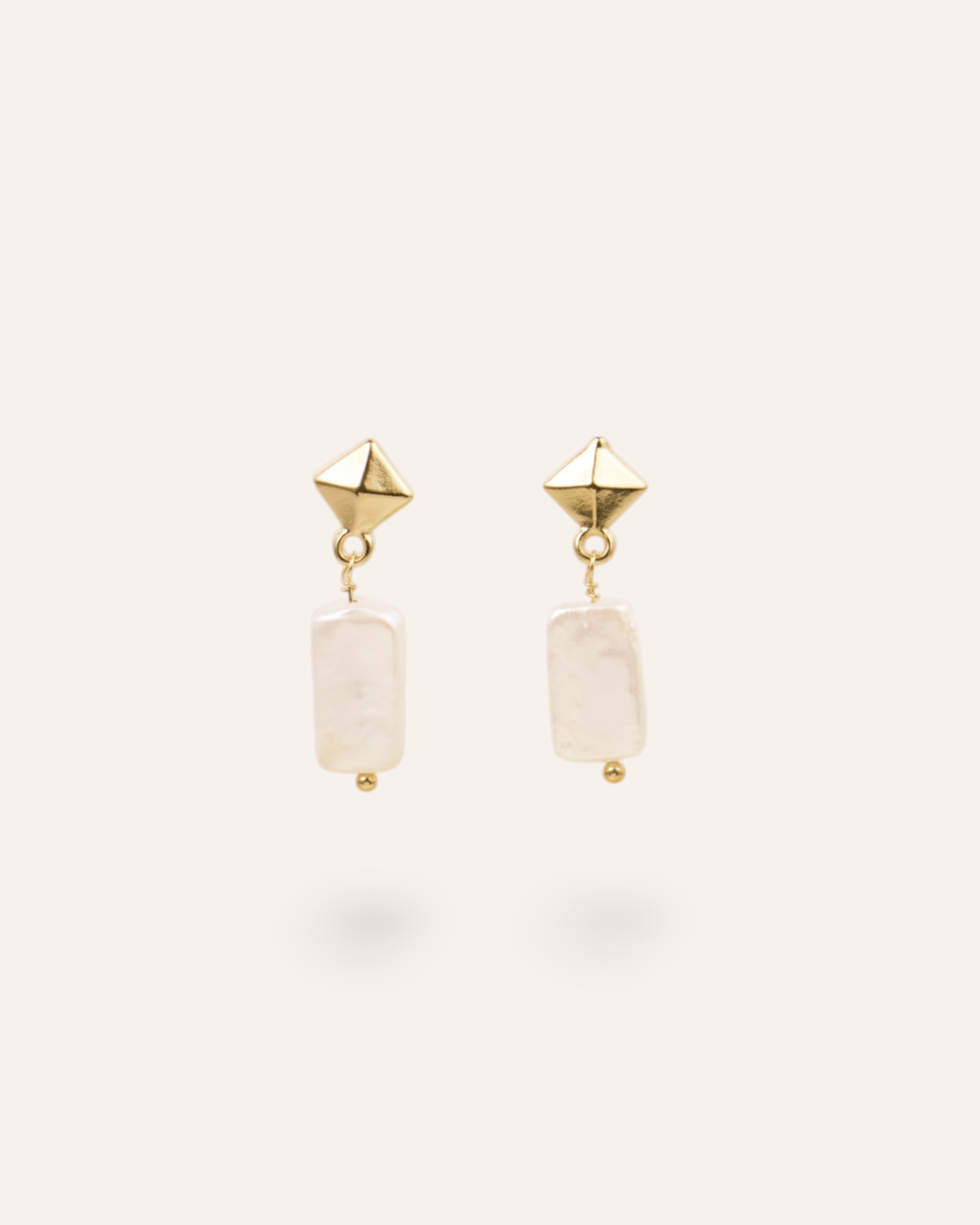 Boucles d'oreilles en Perle Léa Doré à l'Or Fin 24ct / Perle