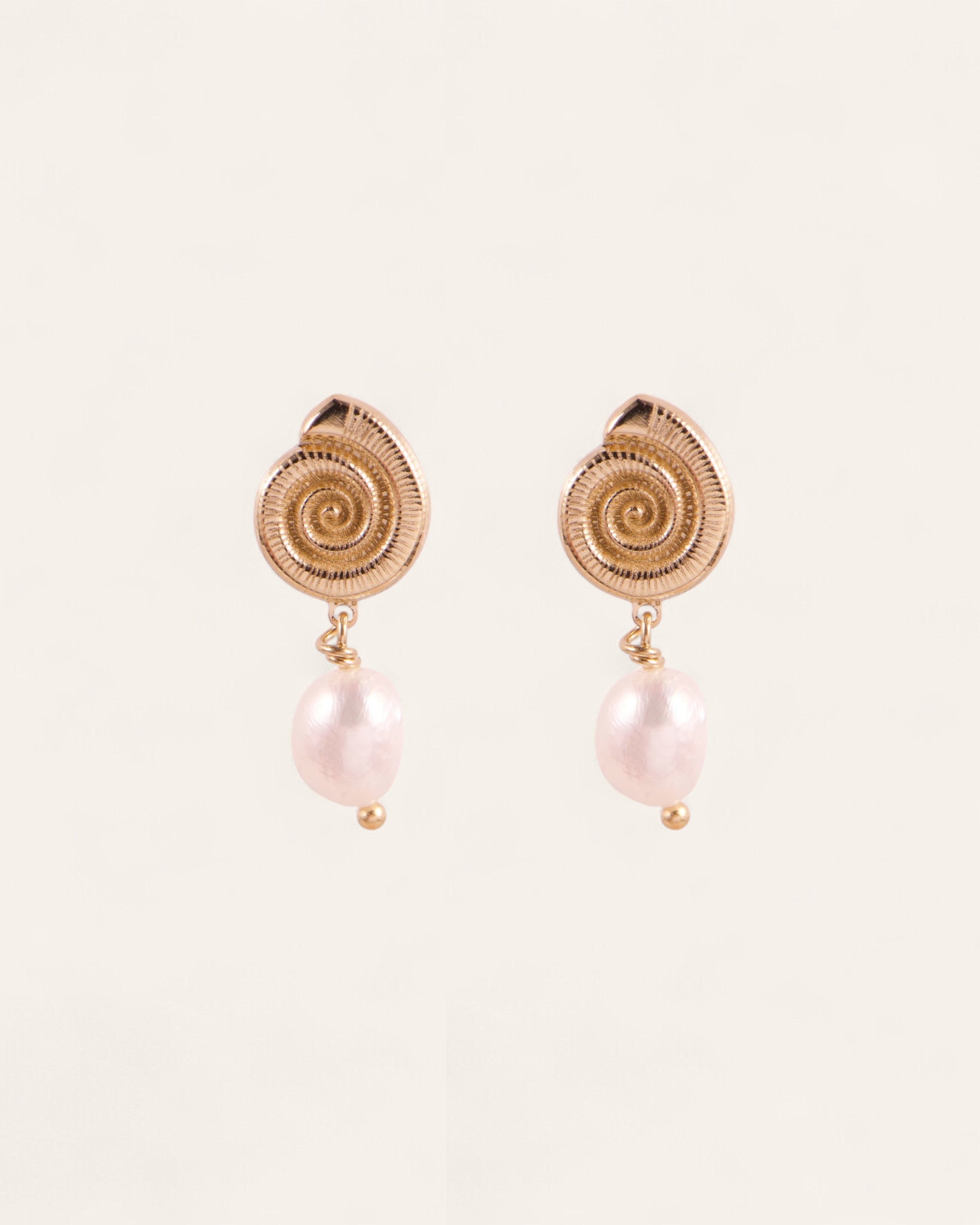 Boucles d'oreilles Ammonite Siréa Plaqué Or 18ct / Perle