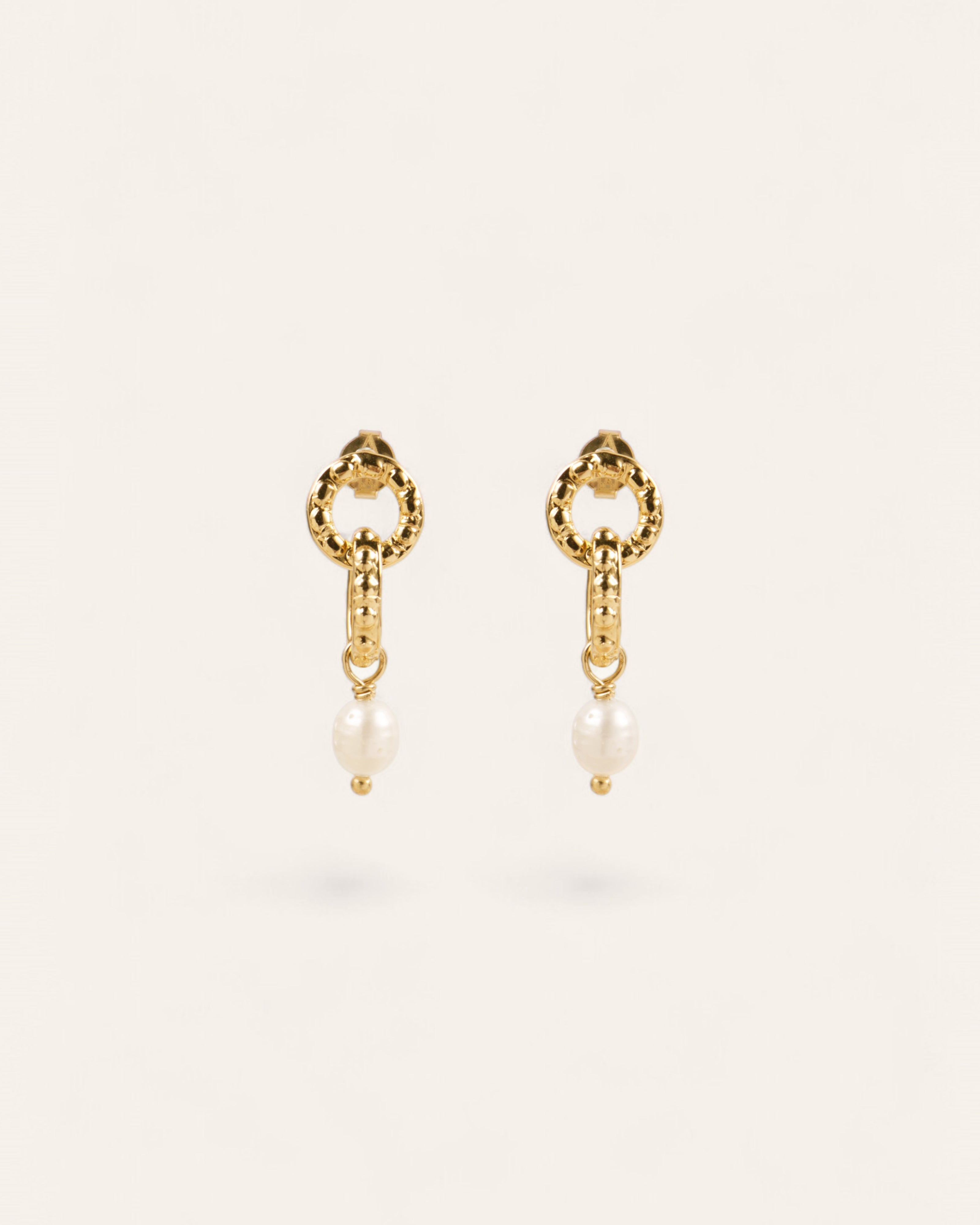Boucles d'oreilles Pendantes Gigi Doré à l'Or Fin 24ct / Perle