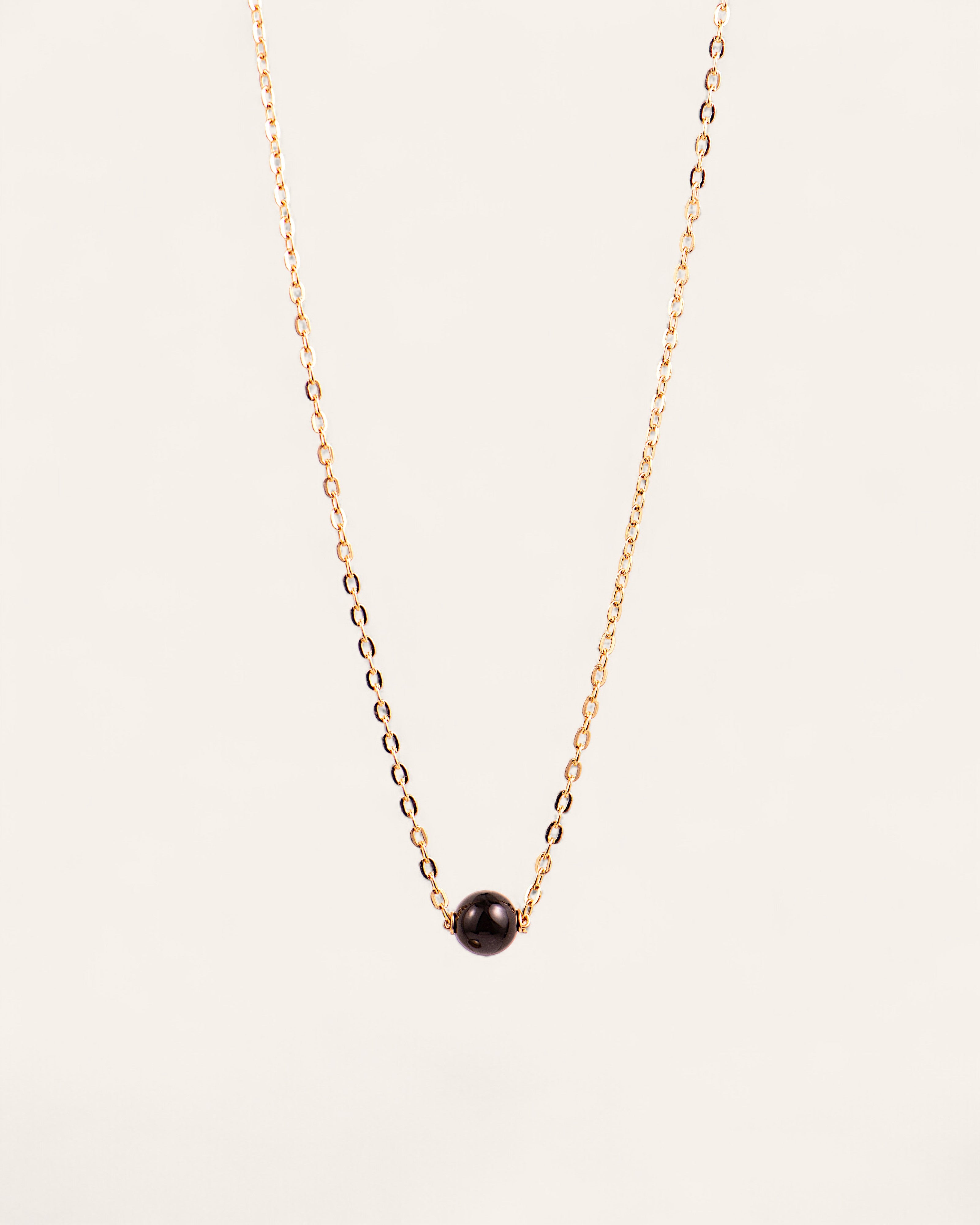 Collier Fin Elégance Doré à l'Or Fin 24ct / Onyx