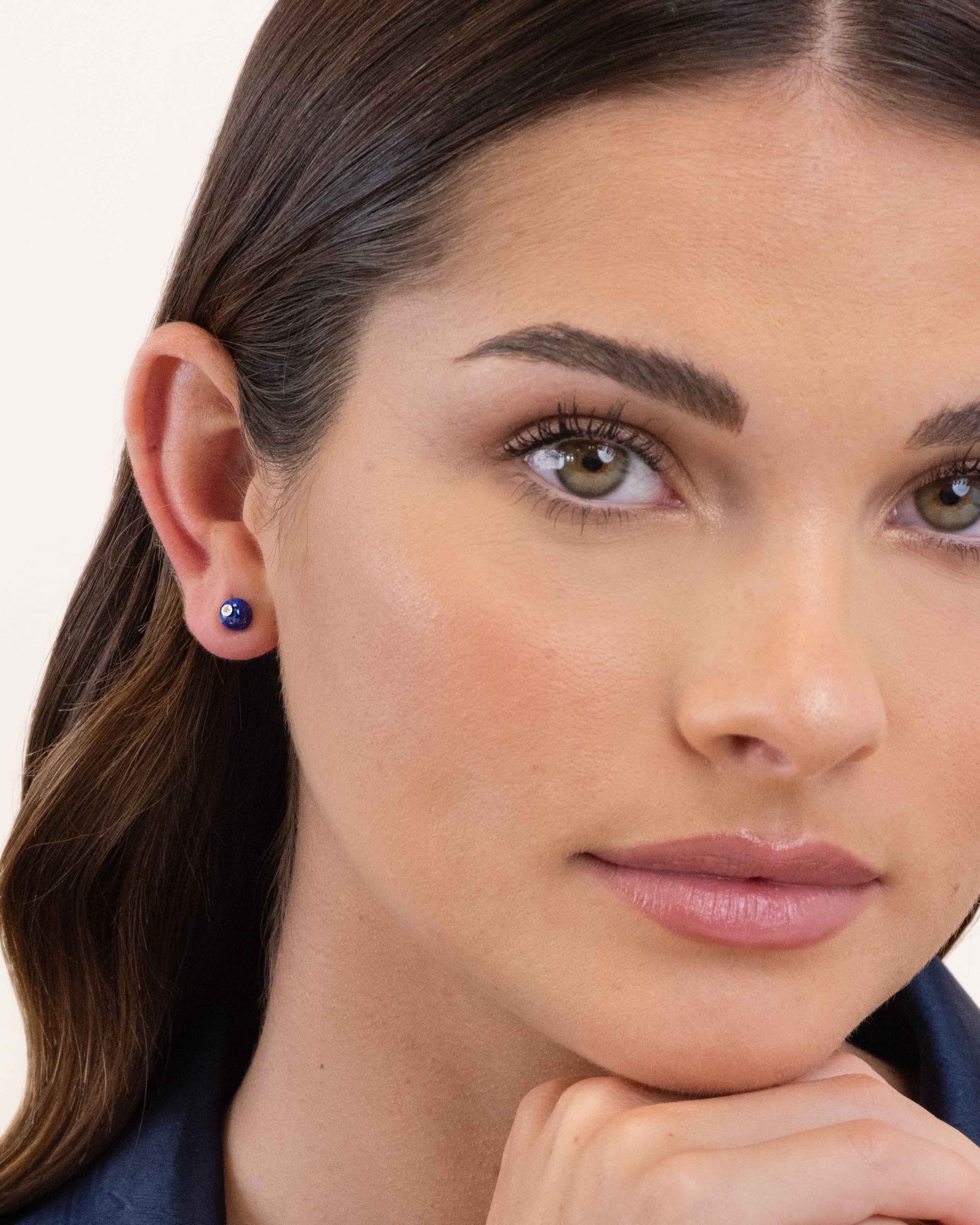 Elegance silver and lapis lazuli stud earrings