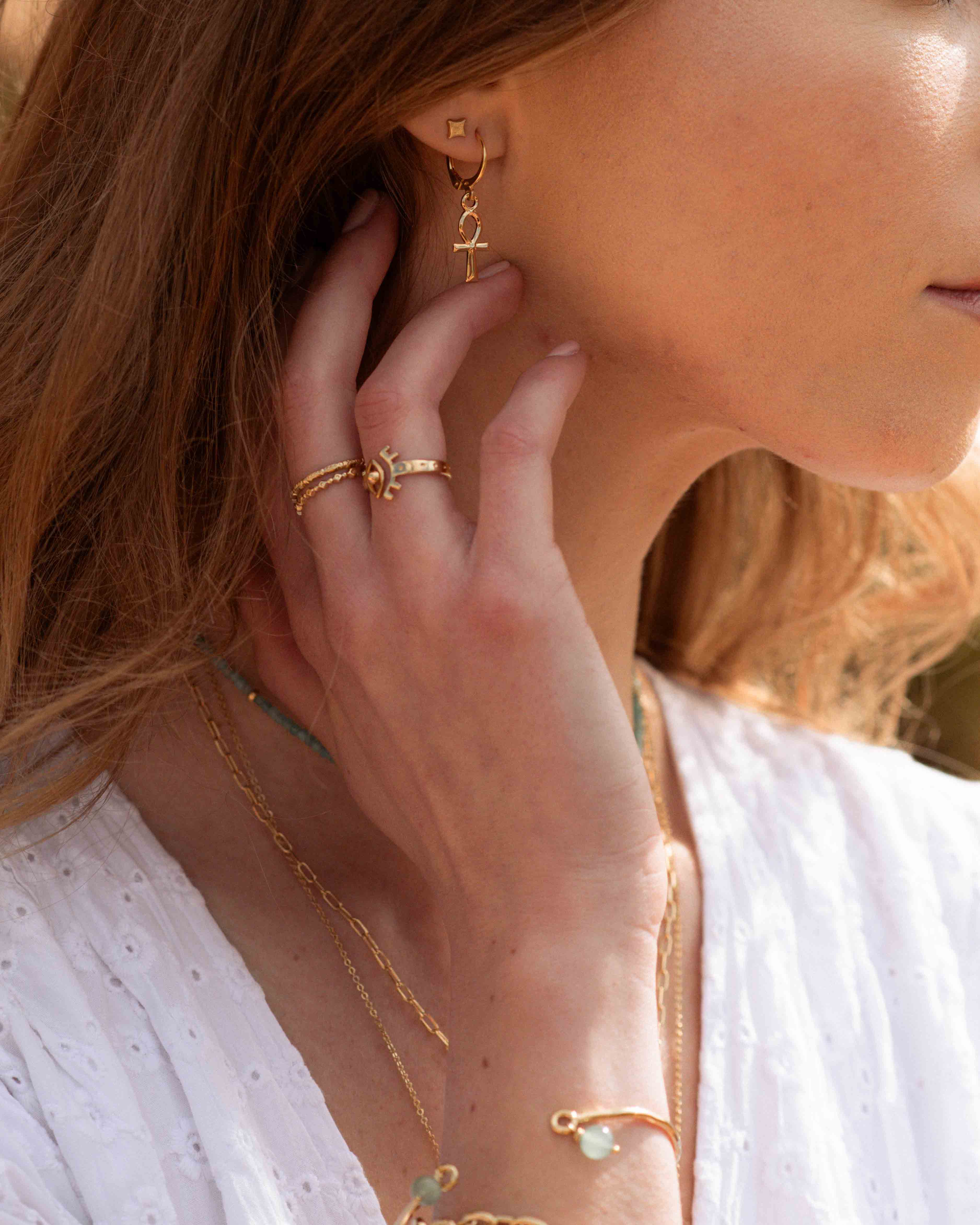 Leora Ring